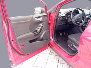 FORD Puma m-hybrid Titanium