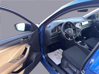 VOLKSWAGEN T-Roc tsi