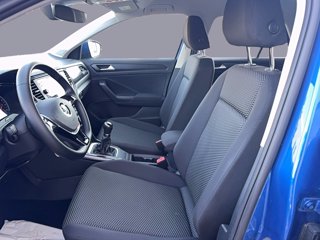 VOLKSWAGEN T-Roc tsi